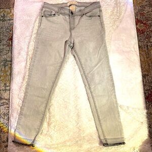 373.  Cafe Denim Women's Gray Premium Jeans Size 11/12